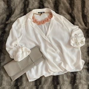 Giani Bini White Collared Wrap Blouse. NWOT Size L